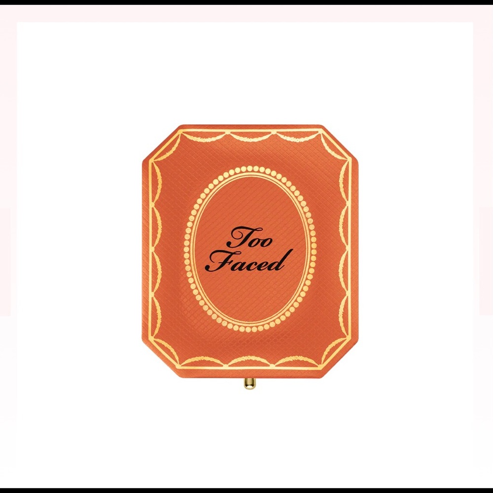 Two Faced Diamond Light Fire Bronzer w/brush